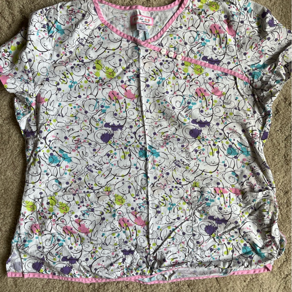 Koi Easter scrub top xl